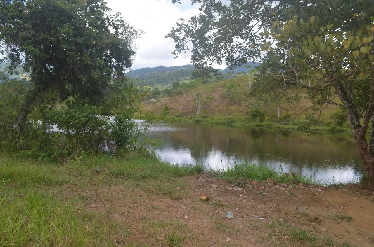 Prefeito solicita a Embasa manutenção dos serviços a respeito da Barragem